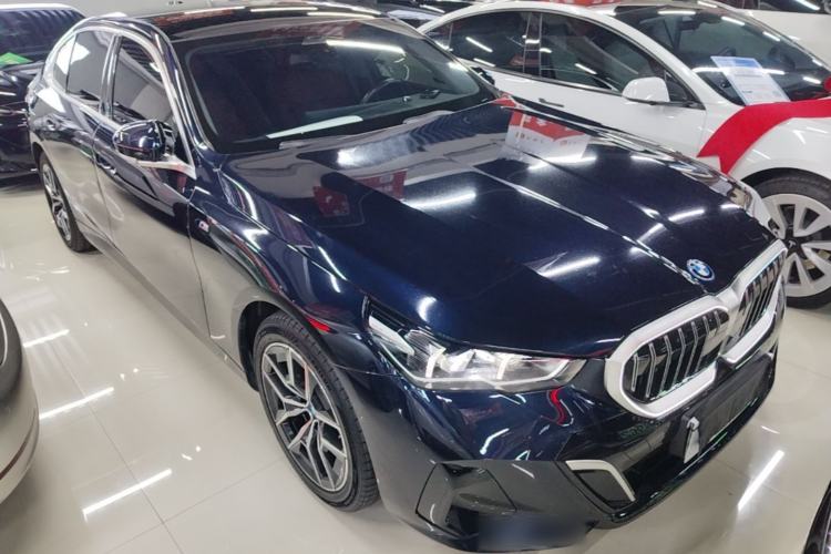 BMW i5 2024 — фото 3