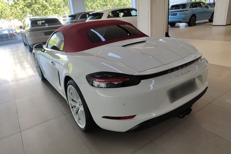 Porsche 718 2023 — 4
