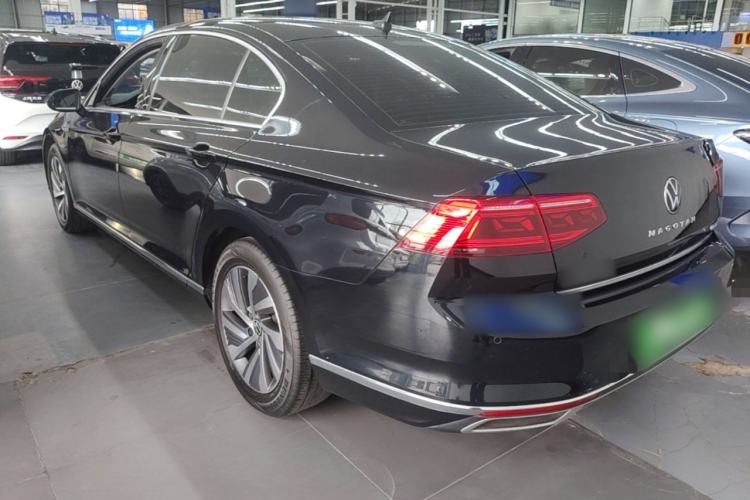 Volkswagen Magotan GTE 2022 — 4