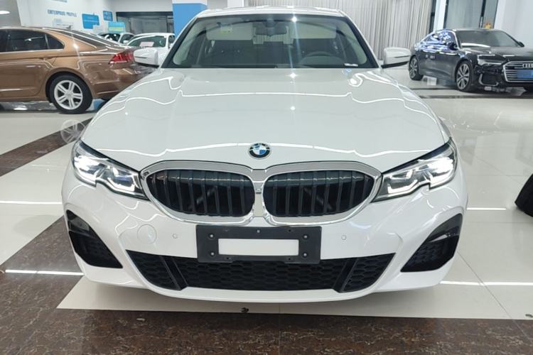 BMW 325Li 2020 — 2