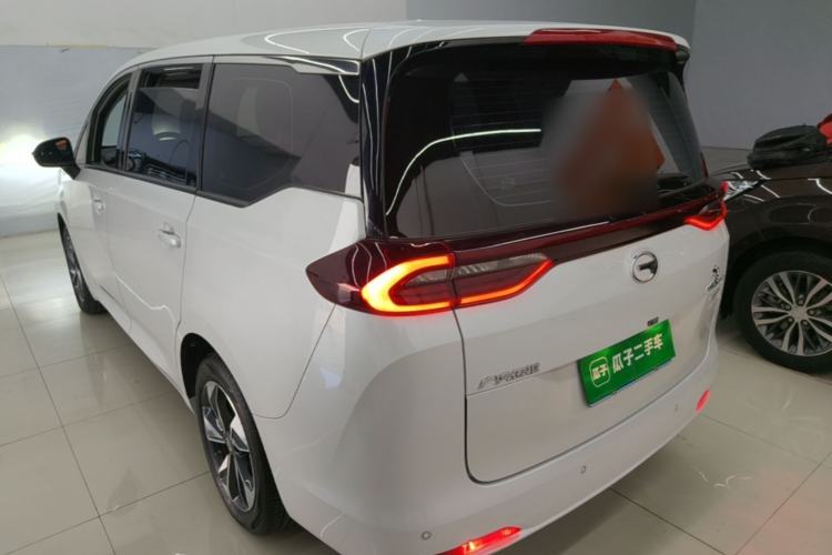 GAC Trumpchi M6 2023 — фото 4