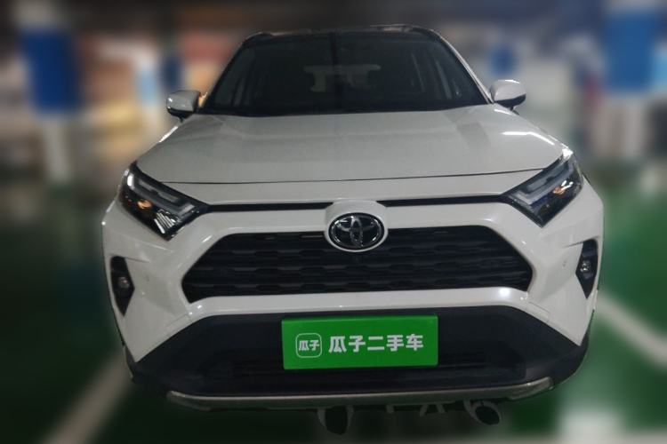 Toyota RAV4 2023 — 2