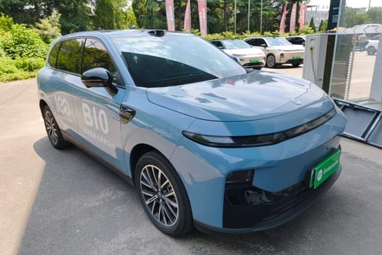 Leapmotor B10 2025 — 3