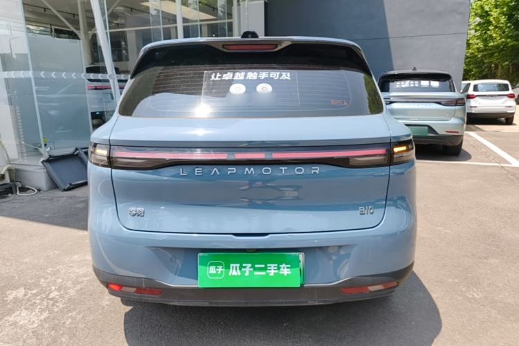 Leapmotor B10 2025 — 5