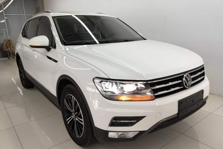 Volkswagen Tiguan L 2021 — фото 3