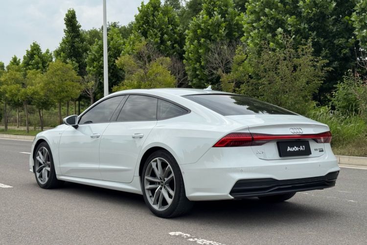 Audi A7 2024 — фото 5
