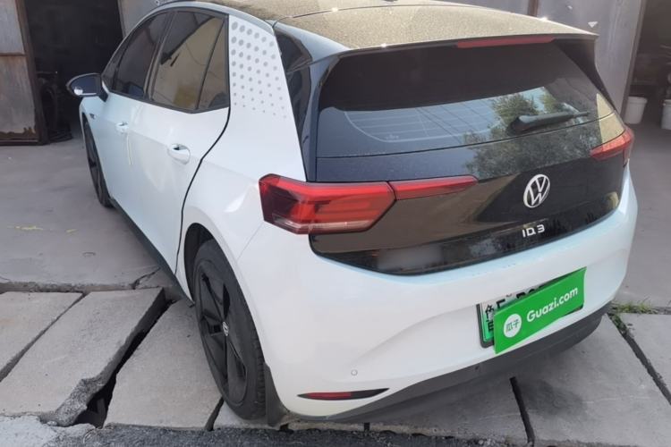 Volkswagen ID.3 2023 — 4