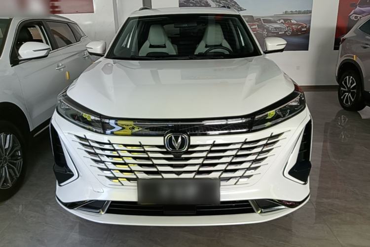 ChangAn CS75 PLUS 2023 — фото 2