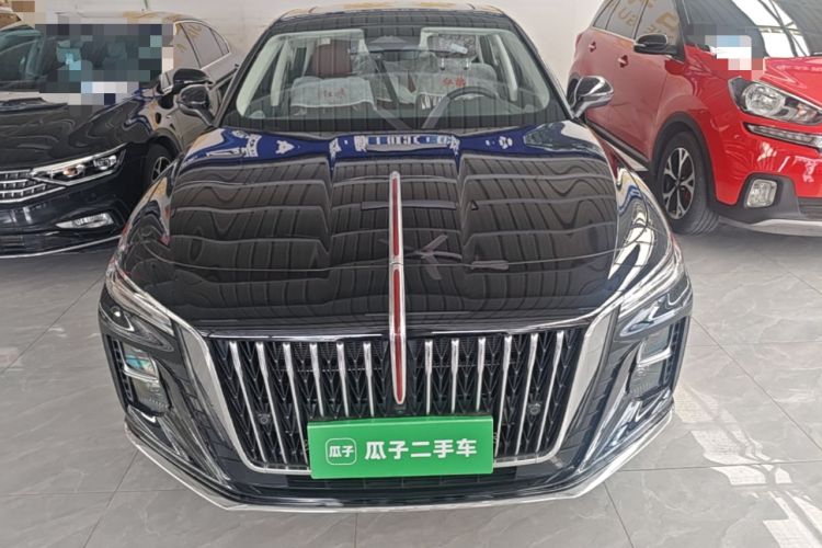 Hongqi H5 2025 — 2