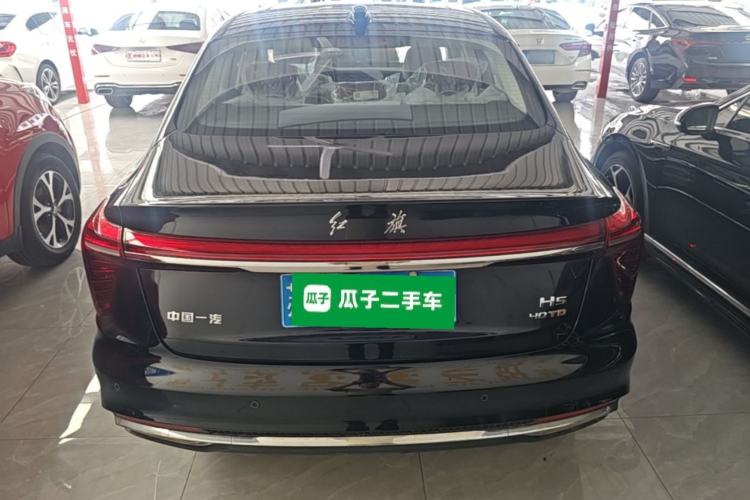 Hongqi H5 2025 — 5