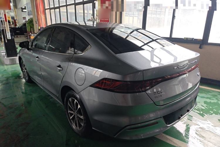 BYD Qin Plus 2023 — фото 4