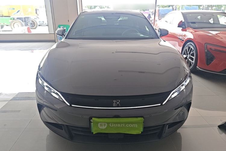 BYD Han 2025 — 2