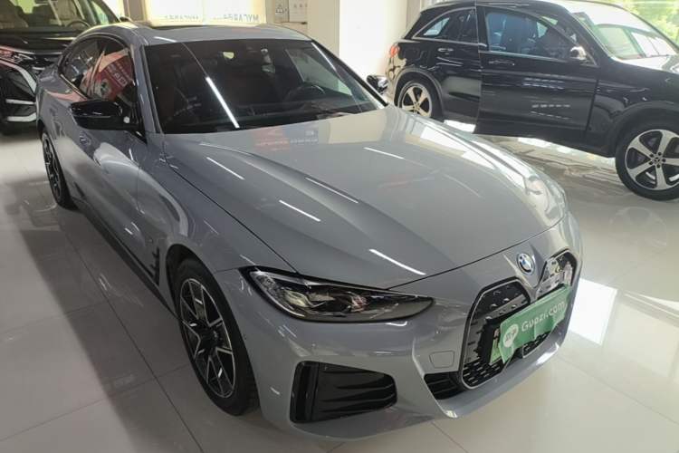BMW i4 2023 — 3