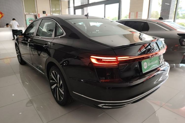 Volkswagen Passat 2026 — 4