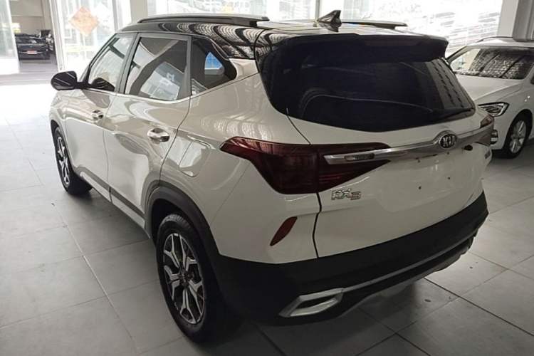 Kia KX3 2020 — 4