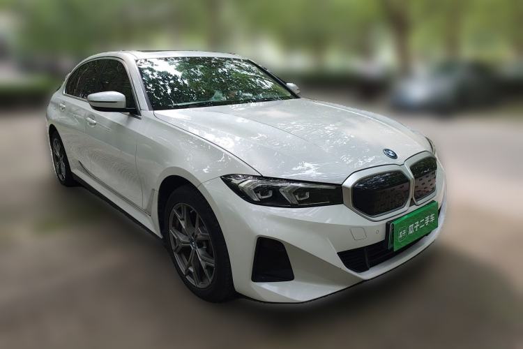 BMW i3 2022 — 3