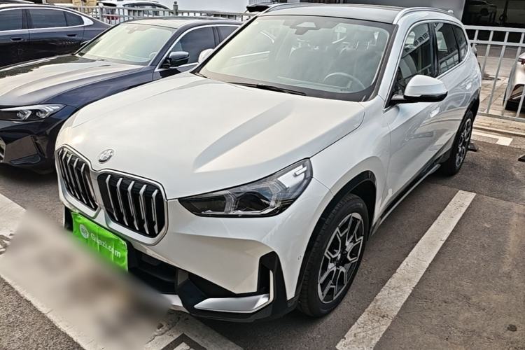 BMW X1 2025 — фото 1