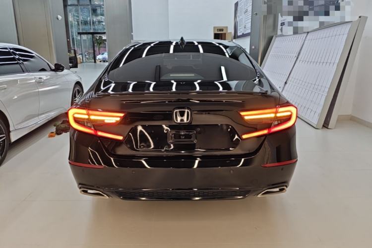 Honda Accord 2022 — фото 5