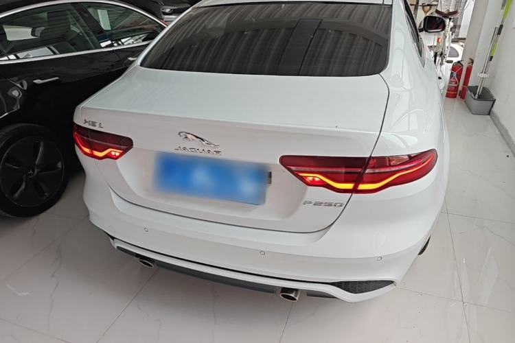 Jaguar XEL 2024 — 5
