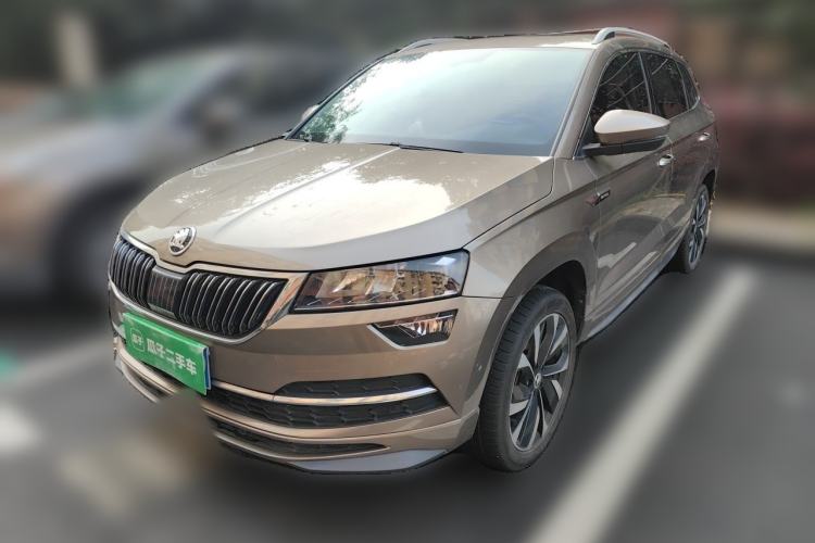 Skoda Karoq 2022 — фото 1