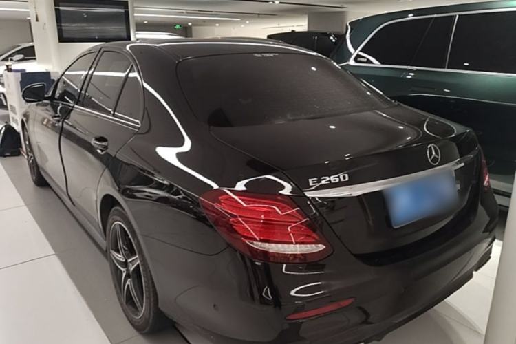 Mercedes-Benz benz e class 2020 — фото 4