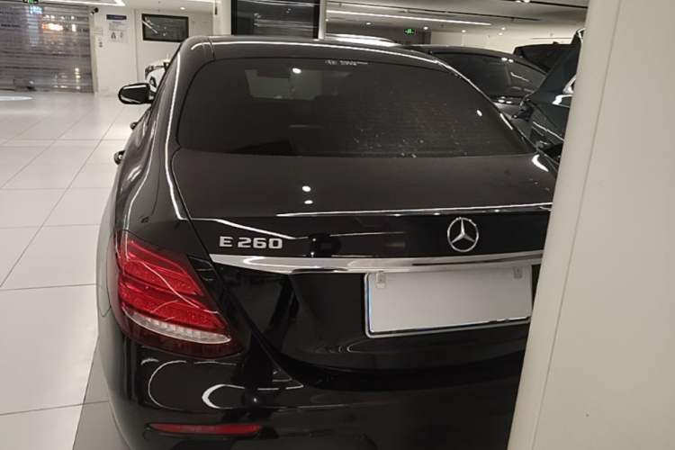 Mercedes-Benz benz e class 2020 — фото 5