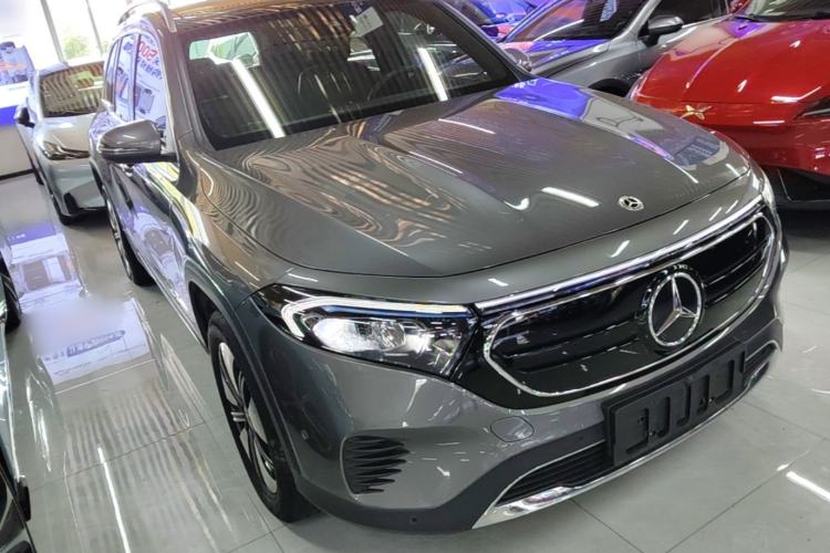 Mercedes-Benz EQB 260 2022 — 3