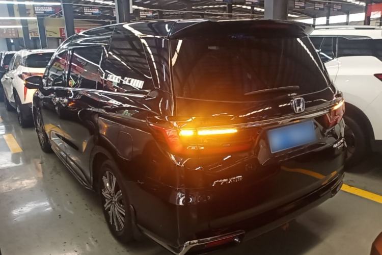 Honda Odyssey 2022 — 4
