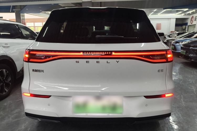 Geely Galaxy E5 2026 — фото 5