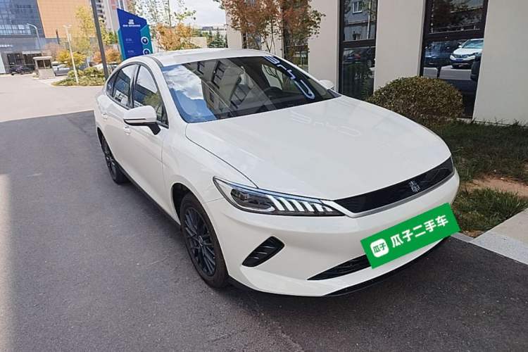 BYD Qin Plus 2025 — фото 3
