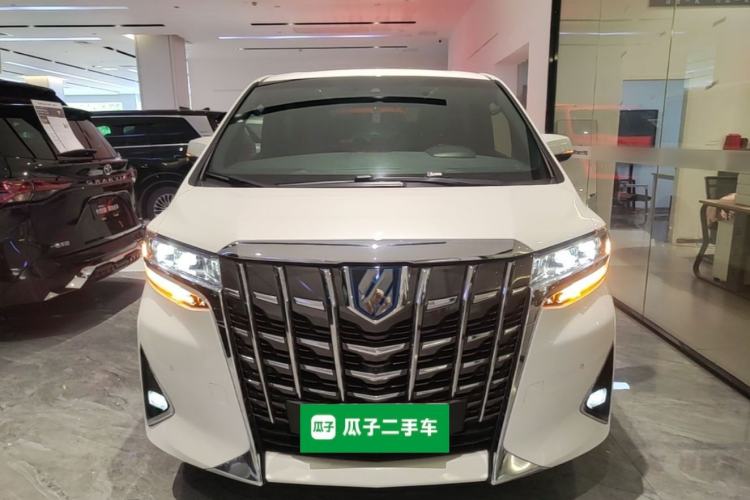 Toyota Alphard 2020 — фото 2