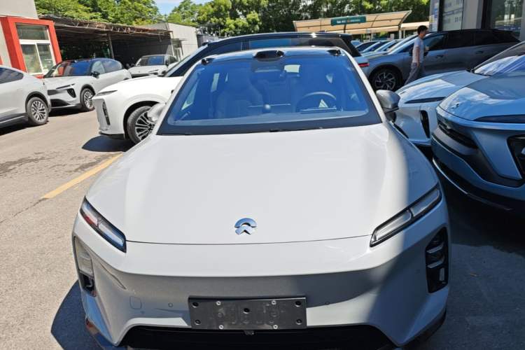 NIO ET5T 2025 — 2