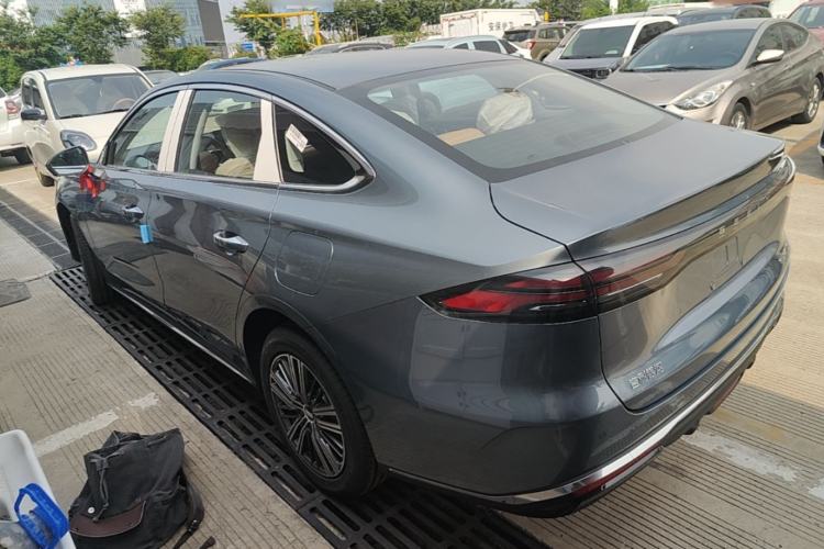 Geely Galaxy Stellar 6 2026 — 4