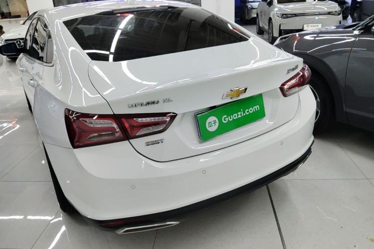 Chevrolet Malibu 2021 — 4