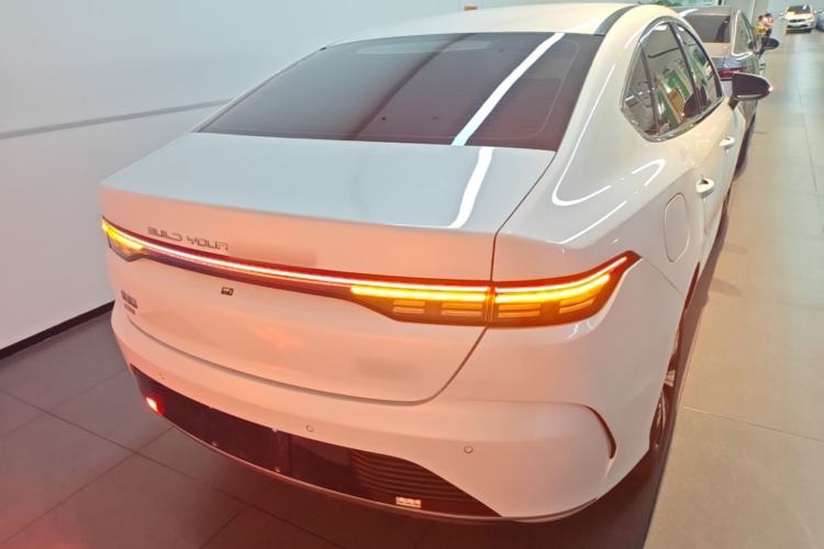 BYD Destroyer 05 2023 — 5