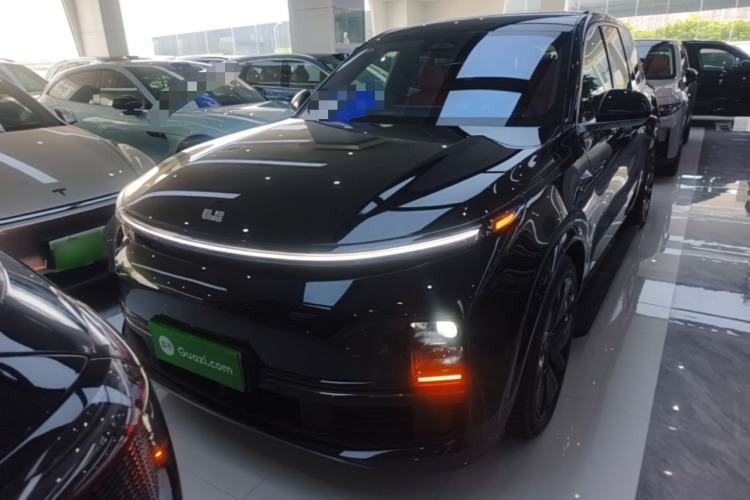 Li Auto L9 2023 — 2