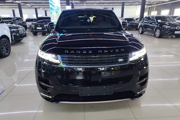 Land Rover Range Rover Sport 2025 — фото 2