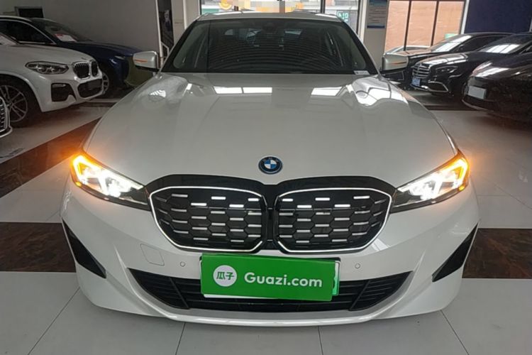 BMW i3 2024 — 2