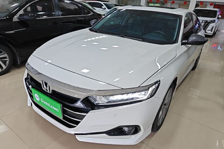 Honda Accord 2022 — фото 1