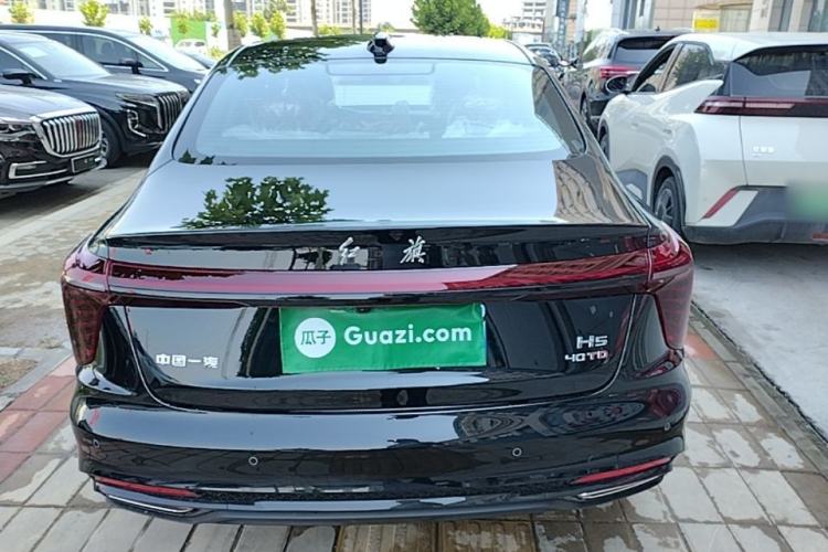 Hongqi H5 2025 — 5