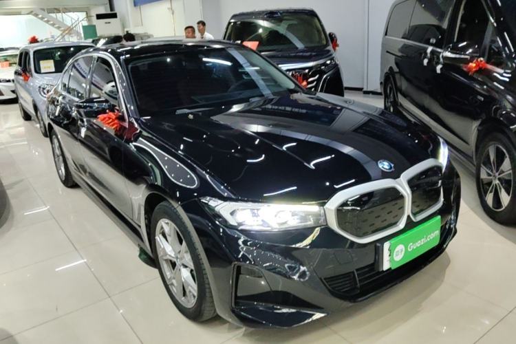BMW i3 2022 — 3