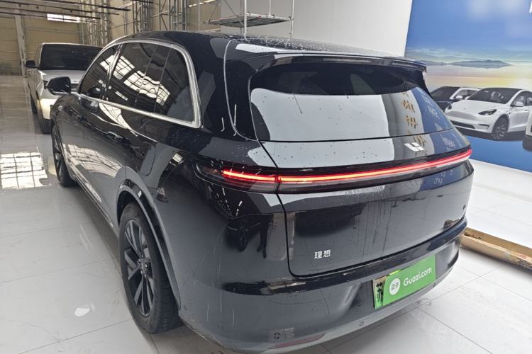Li Auto L7 2023 — 4
