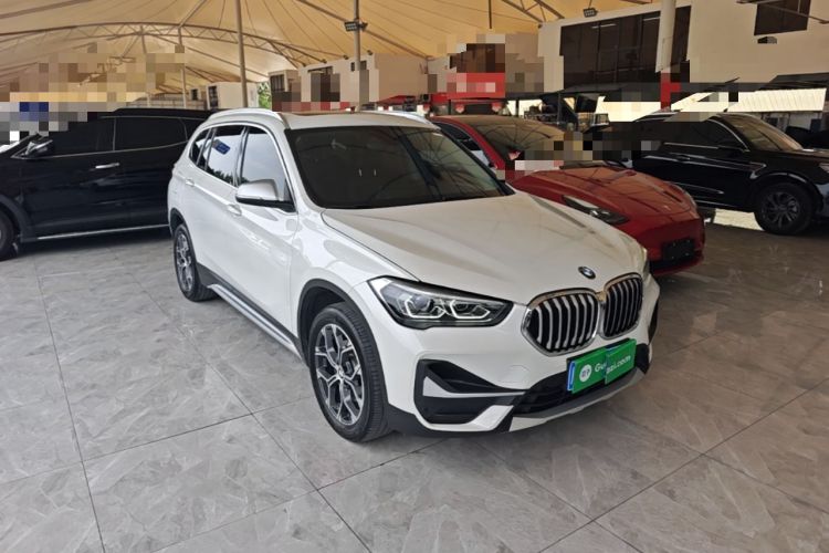BMW X1 2021 — фото 3