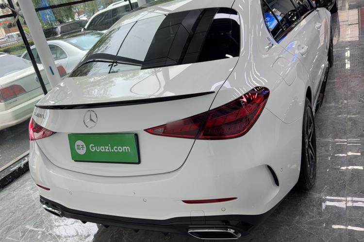 Mercedes-Benz C 260 L 2024 — 5