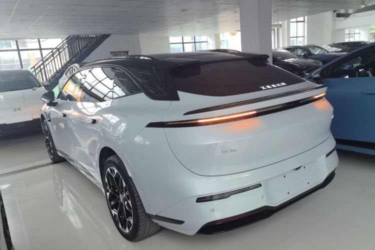 Zeekr 007GT 2025 — 4