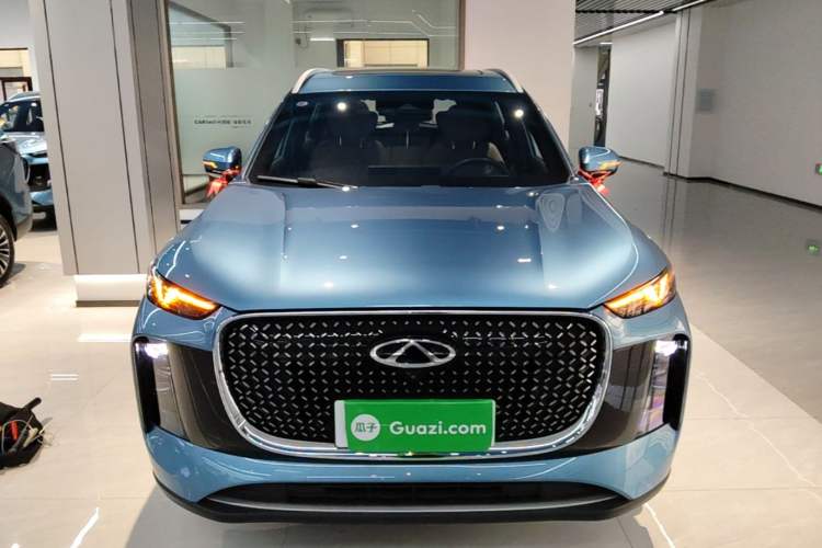 Chery Tiggo 8 Plus C-DM 2025 — фото 2