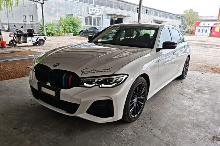 BMW 325Li 2021 — фото 1