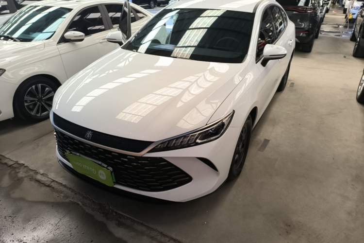 BYD Qin PLUS 2025 — фото 1