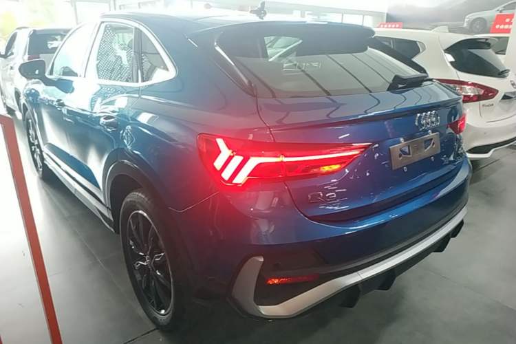 Audi q3 sportback 2020 — фото 4