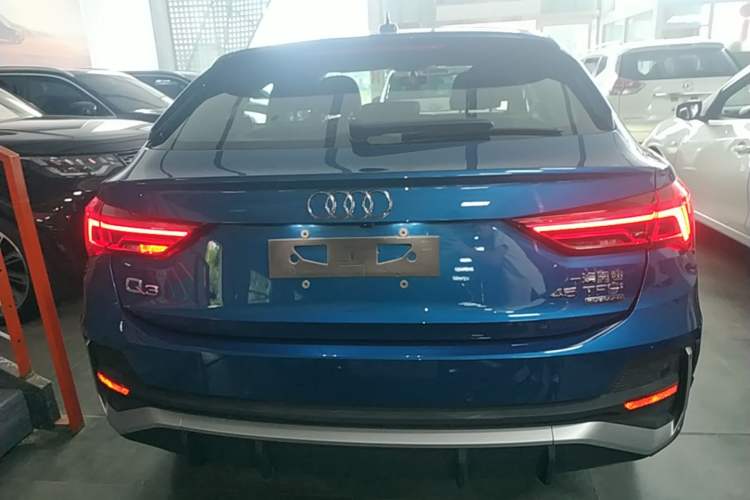 Audi q3 sportback 2020 — фото 5
